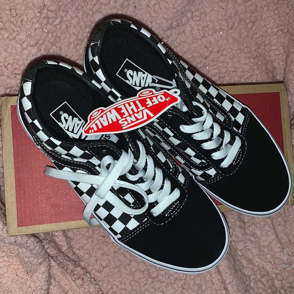 *NEW VANS WARD CHECKERED